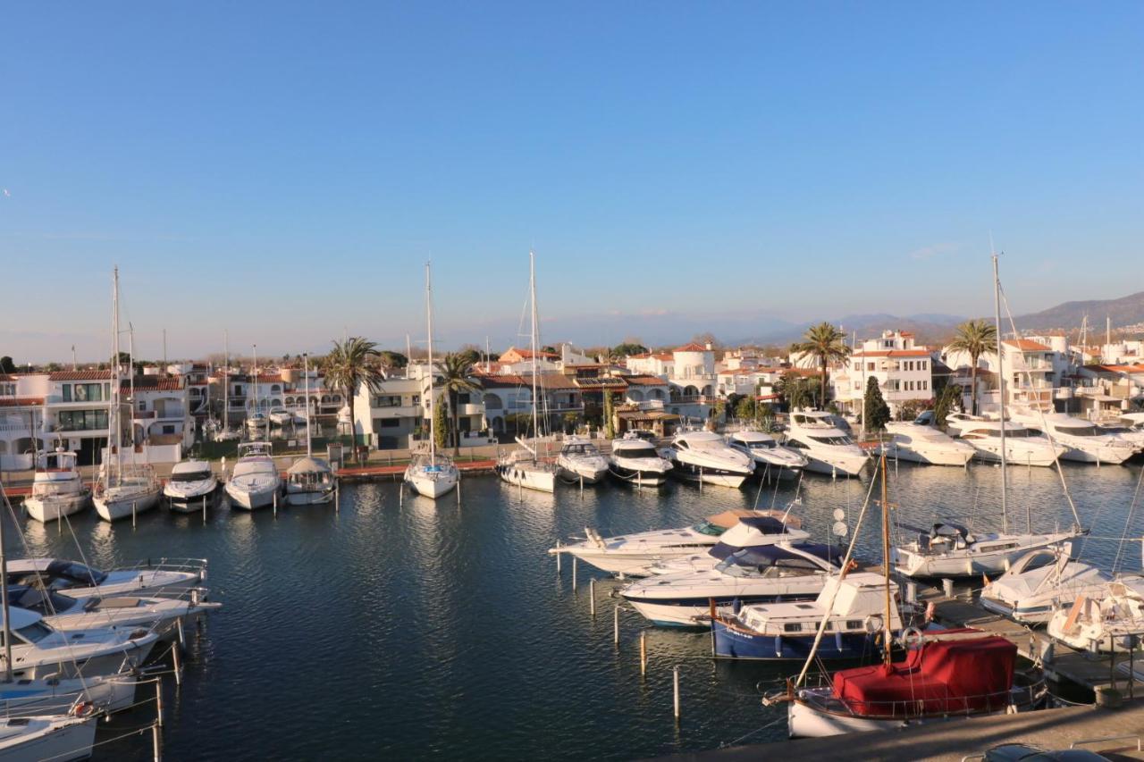 Cavall De Mar - Piso, Vista Al Puerto Empuriabrava Εξωτερικό φωτογραφία