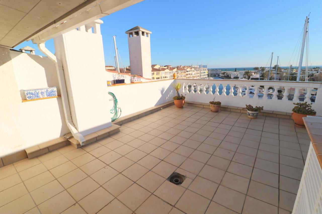 Cavall De Mar - Piso, Vista Al Puerto Empuriabrava Εξωτερικό φωτογραφία
